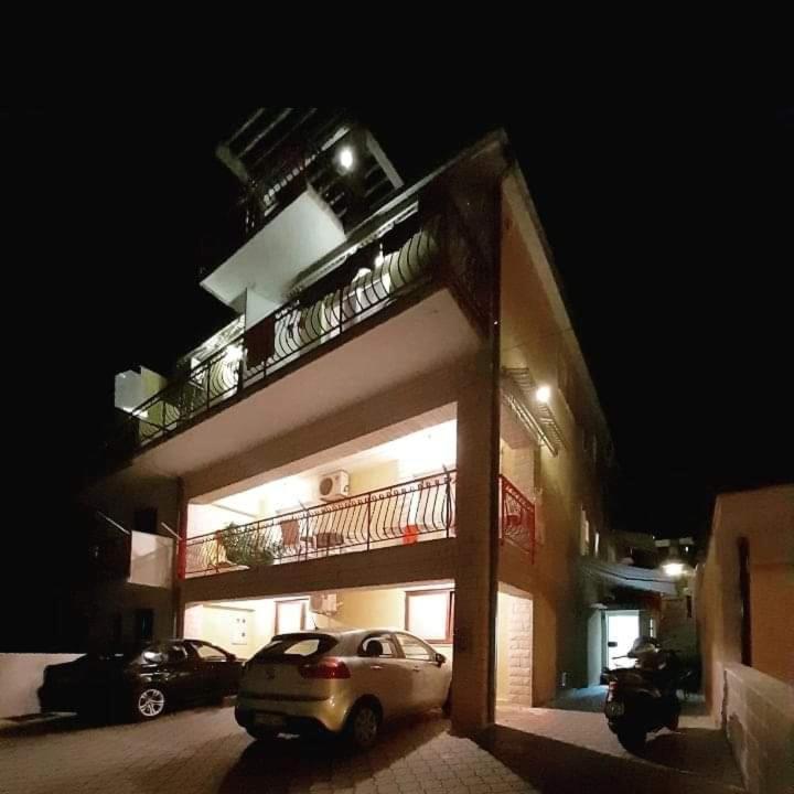 Rooms Aladino Трогир Экстерьер фото